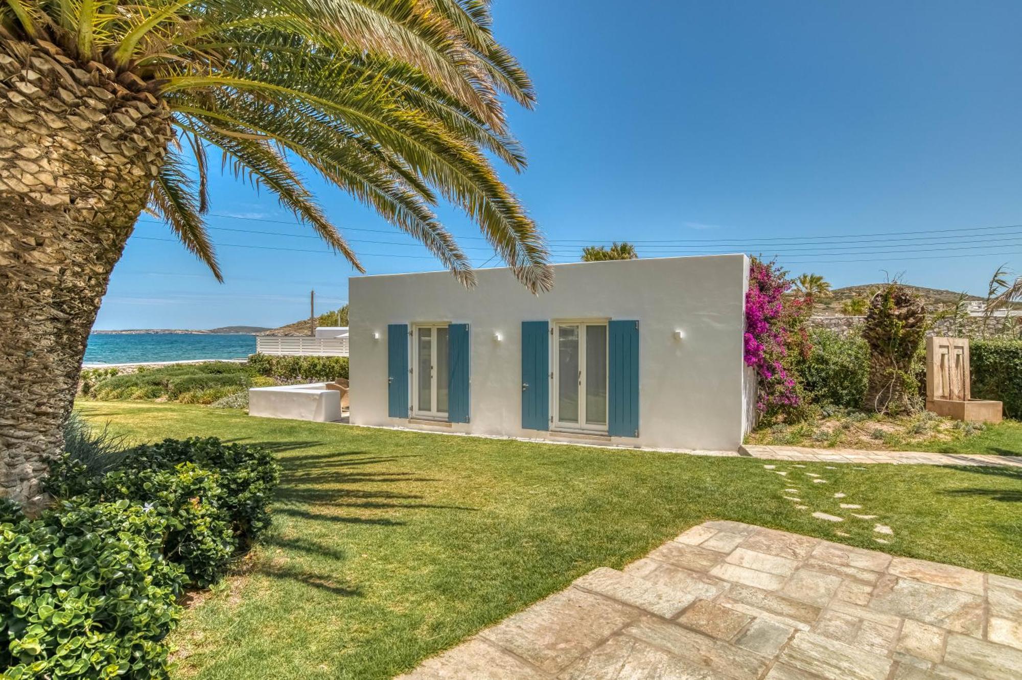 Bellonia 3* Naousa (Paros)